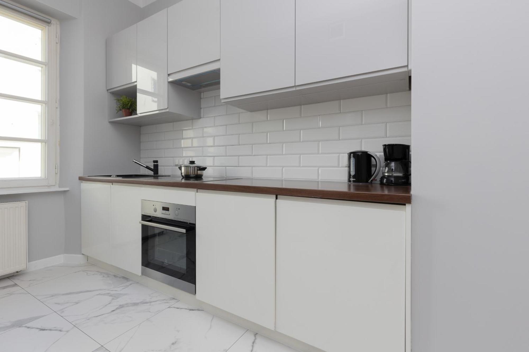 City Center Aparthotel Chmielna By Noclegi Renters Warsaw Exterior photo